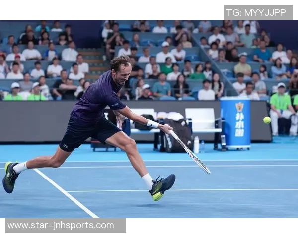 运动最新数据探秘网球焦点杭州网球队的速度与技术提升之路